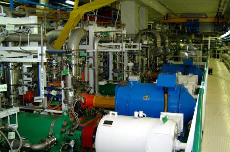 Drives of pumps of emergency charging